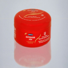 INTENSE SPA Luxurious Color Care Mask for colored or highlighted hair Step 4